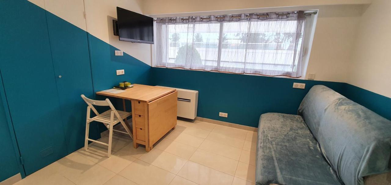 Fame - Marina Baie Des Anges Apartment Villeneuve-Loubet Bagian luar foto